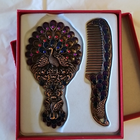 Accessories - Peacock Hand Mirror and Comb